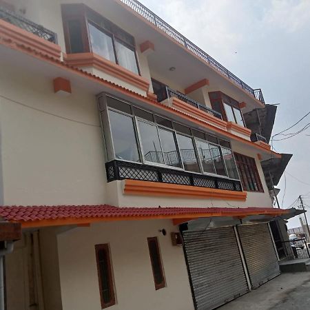 Sharma Apartment Jutogh Eksteriør bilde